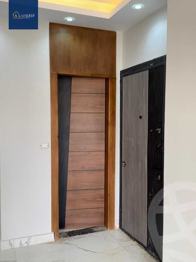 https://aqarmap.com.eg/ar/listing/6301175-for-sale-cairo-6th-of-october-el-ahyaa-neighborhood-5th-street-2
