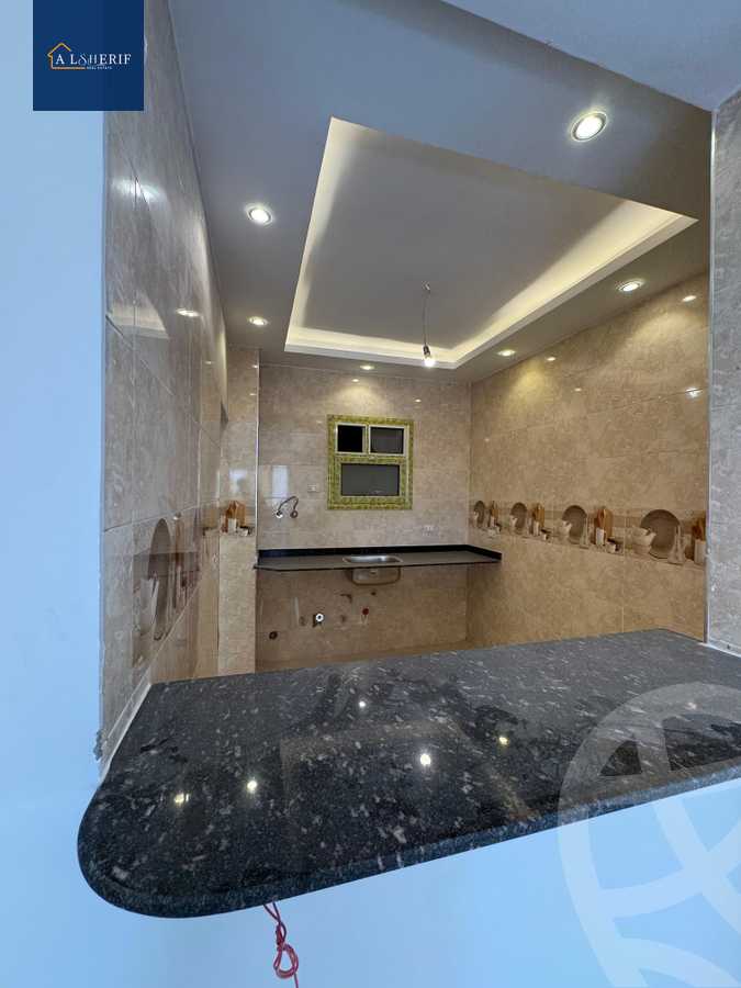 https://aqarmap.com.eg/ar/listing/6301175-for-sale-cairo-6th-of-october-el-ahyaa-neighborhood-5th-street-2
