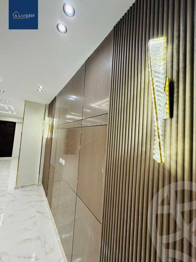 https://aqarmap.com.eg/ar/listing/6301194-for-sale-cairo-6th-of-october-el-ahyaa-neighborhood-3rd-al-hay-al-thalith-st