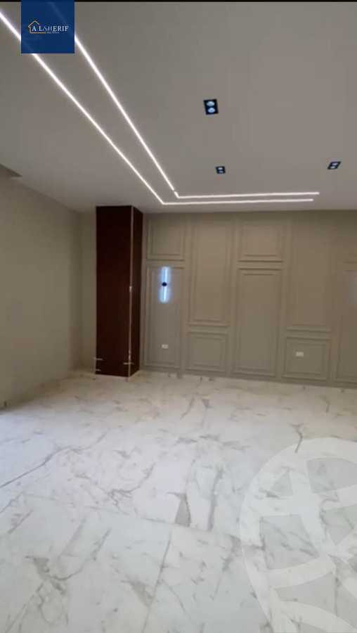 https://aqarmap.com.eg/ar/listing/6303034-for-sale-cairo-6th-of-october-el-ahyaa-neighborhood-5th-street-2