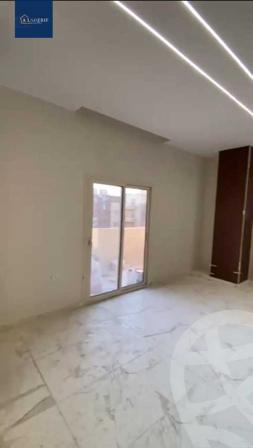 https://aqarmap.com.eg/ar/listing/6303034-for-sale-cairo-6th-of-october-el-ahyaa-neighborhood-5th-street-2