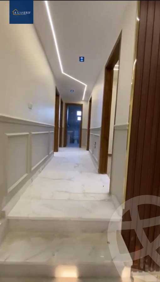 https://aqarmap.com.eg/ar/listing/6303034-for-sale-cairo-6th-of-october-el-ahyaa-neighborhood-5th-street-2