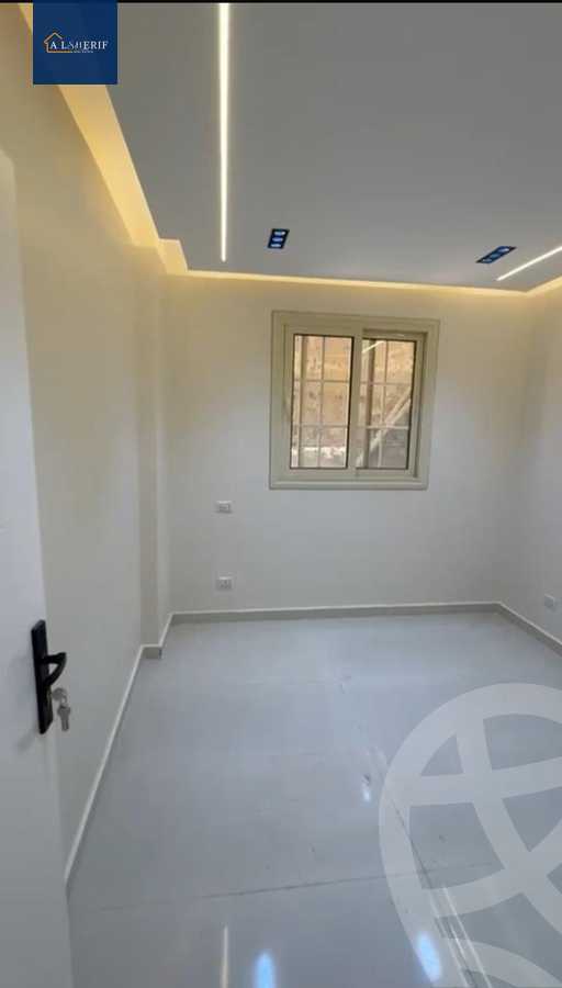 https://aqarmap.com.eg/ar/listing/6303416-for-sale-cairo-6th-of-october-el-ahyaa-neighborhood-2nd-street-2