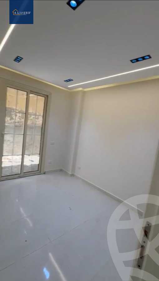 https://aqarmap.com.eg/ar/listing/6303416-for-sale-cairo-6th-of-october-el-ahyaa-neighborhood-2nd-street-2