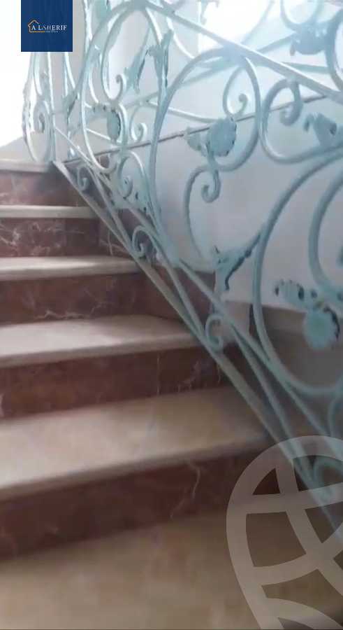 https://aqarmap.com.eg/ar/listing/6303799-for-rent-cairo-6th-of-october-el-ahyaa-neighborhood-1st-sixth-neighborhood