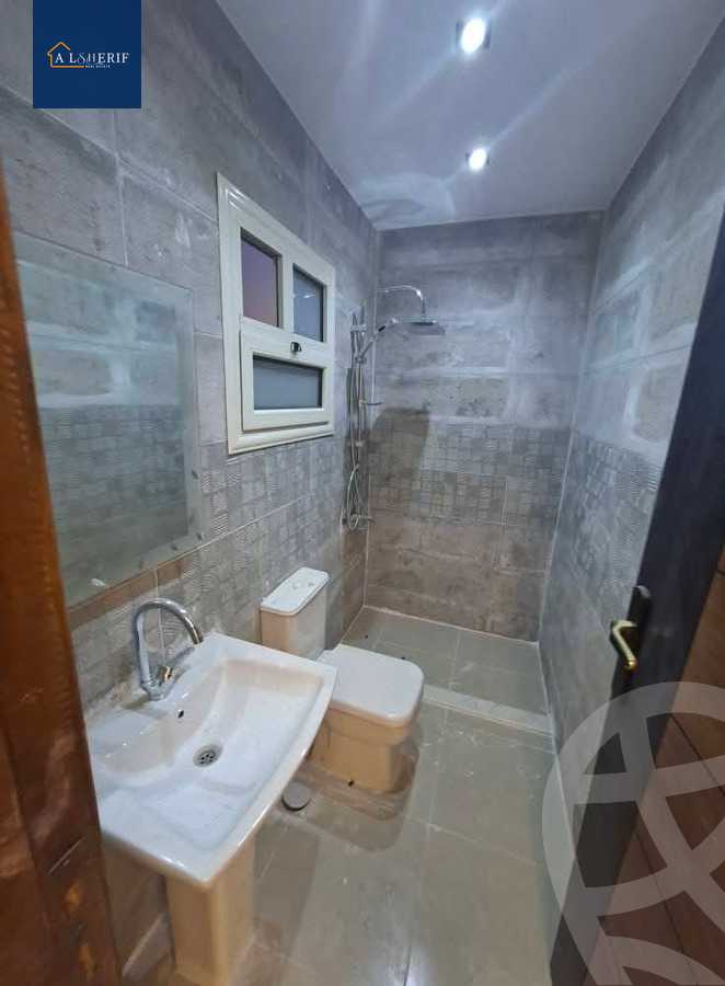 https://aqarmap.com.eg/ar/listing/6306405-for-sale-cairo-6th-of-october-el-ahyaa-neighborhood-5th-street-2