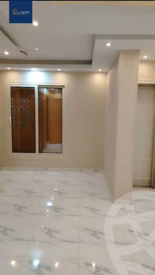 https://aqarmap.com.eg/en/listing/6309387-for-sale-cairo-6th-of-october-el-ahyaa-neighborhood-1st-rich-bake-st