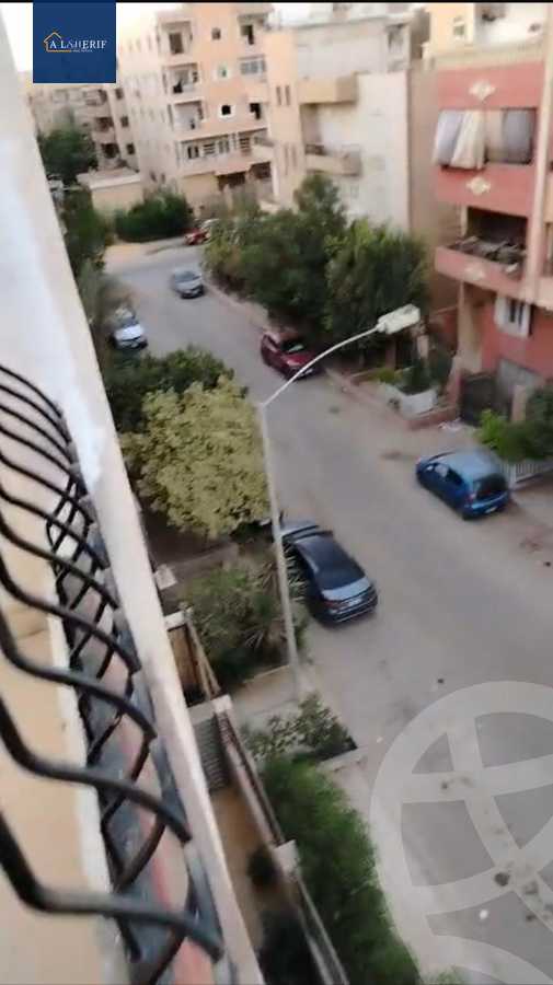 https://aqarmap.com.eg/en/listing/6309387-for-sale-cairo-6th-of-october-el-ahyaa-neighborhood-1st-rich-bake-st