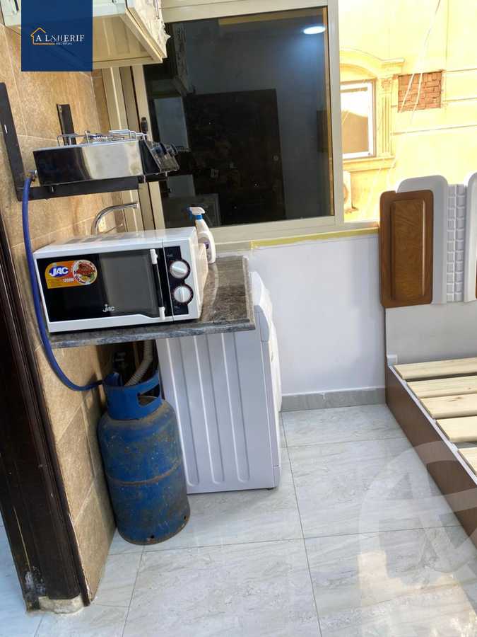 https://aqarmap.com.eg/ar/listing/6327665-for-rent-cairo-6th-of-october-el-ahyaa-neighborhood-1st-al-maahad