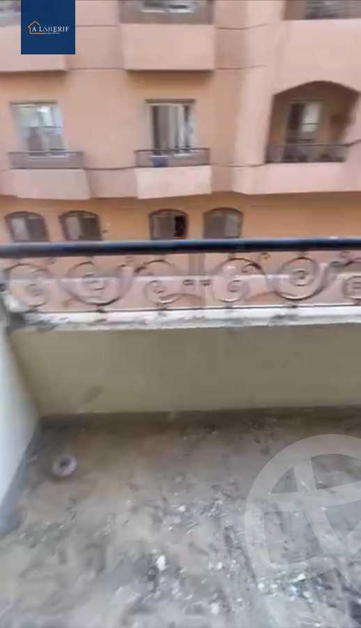 https://aqarmap.com.eg/en/listing/6332225-for-sale-cairo-6th-of-october-el-ahyaa-neighborhood-3rd-al-hay-al-thalith-st