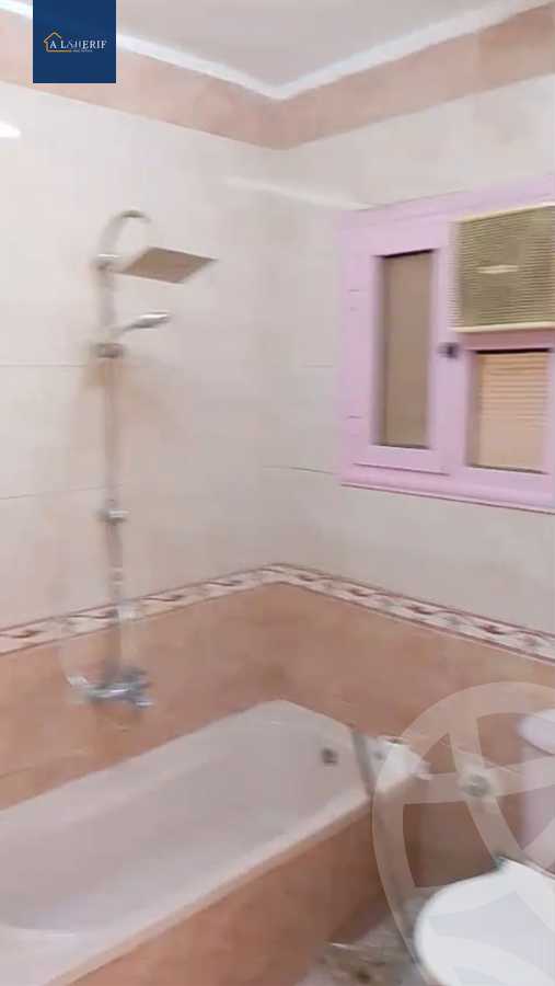 https://aqarmap.com.eg/ar/listing/6334760-for-rent-cairo-6th-of-october-el-ahyaa-neighborhood-1st-eighth-neighborhood