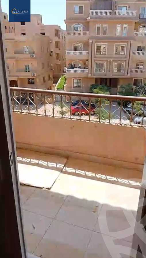 https://aqarmap.com.eg/ar/listing/6334760-for-rent-cairo-6th-of-october-el-ahyaa-neighborhood-1st-eighth-neighborhood