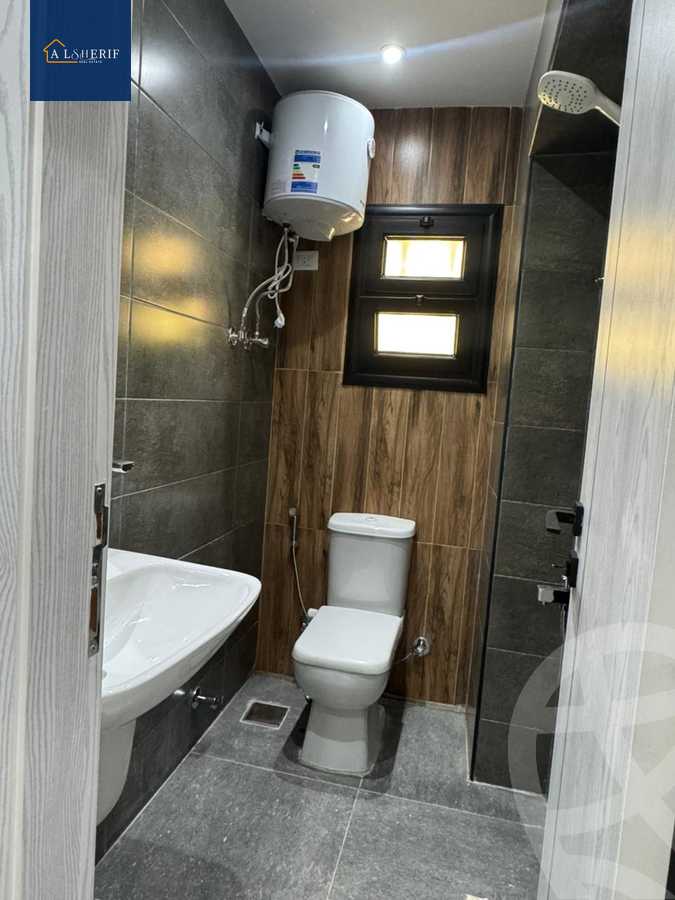 https://aqarmap.com.eg/ar/listing/6335078-for-sale-cairo-6th-of-october-el-ahyaa-neighborhood-1st-eighth-neighborhood