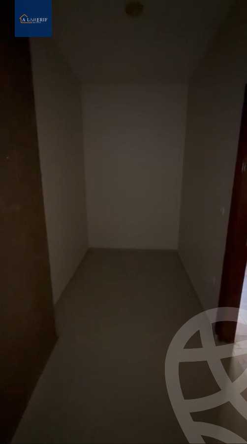 https://aqarmap.com.eg/ar/listing/6335172-for-sale-cairo-6th-of-october-el-ahyaa-neighborhood-2nd-divided-from-al-kafrawei-st
