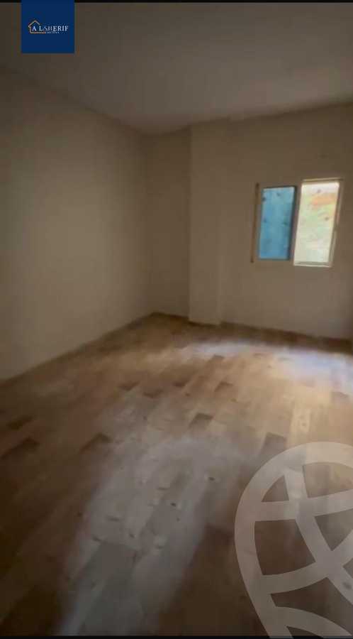 https://aqarmap.com.eg/ar/listing/6335172-for-sale-cairo-6th-of-october-el-ahyaa-neighborhood-2nd-divided-from-al-kafrawei-st