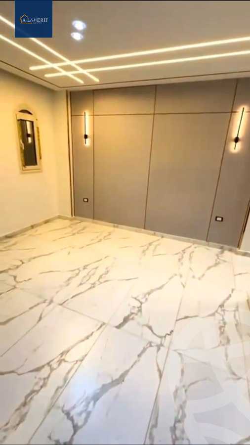 https://aqarmap.com.eg/ar/listing/6346470-for-sale-cairo-6th-of-october-el-ahyaa-neighborhood-4th-neighbourhood-1