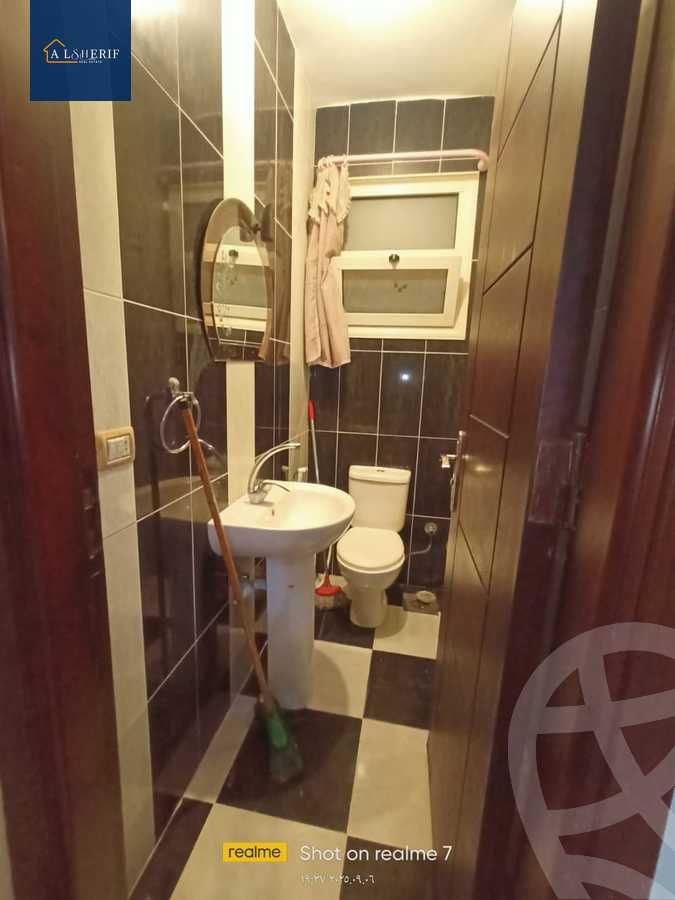 https://aqarmap.com.eg/ar/listing/6347090-for-rent-cairo-6th-of-october-el-ahyaa-neighborhood-1st-al-maahad