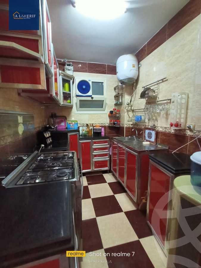 https://aqarmap.com.eg/ar/listing/6347090-for-rent-cairo-6th-of-october-el-ahyaa-neighborhood-1st-al-maahad
