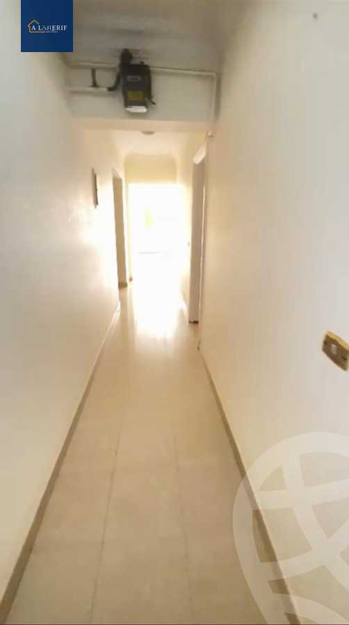 https://aqarmap.com.eg/ar/listing/6359291-for-sale-cairo-6th-of-october-el-ahyaa-neighborhood-1st-al-maahad
