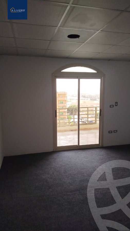 https://aqarmap.com.eg/ar/listing/6363103-for-rent-cairo-6th-of-october-central-axis