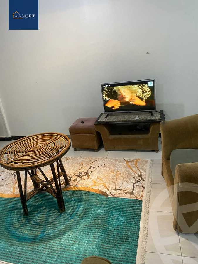 https://aqarmap.com.eg/ar/listing/6370189-for-rent-cairo-6th-of-october-el-ahyaa-neighborhood-1st-al-maahad