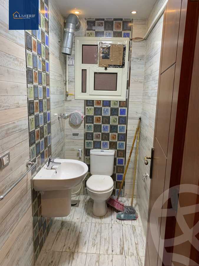 https://aqarmap.com.eg/ar/listing/6379692-for-sale-cairo-6th-of-october-el-ahyaa-neighborhood-2nd-divided-from-al-kafrawei-st