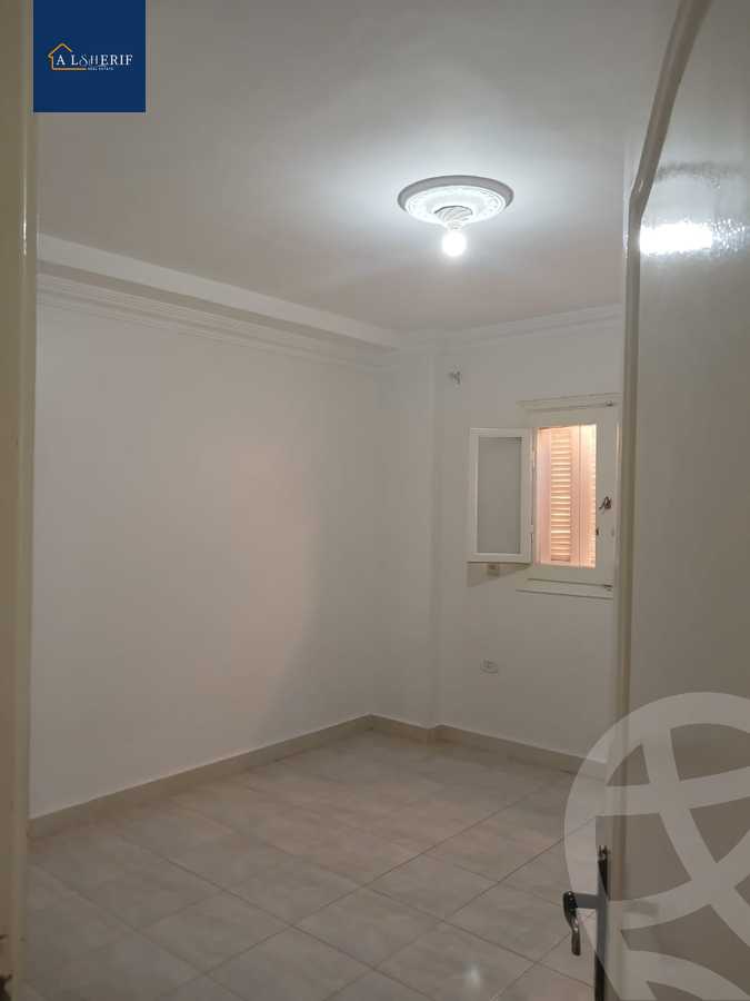 https://aqarmap.com.eg/ar/listing/6382927-for-rent-cairo-6th-of-october-el-ahyaa-neighborhood-1st-rich-bake-st