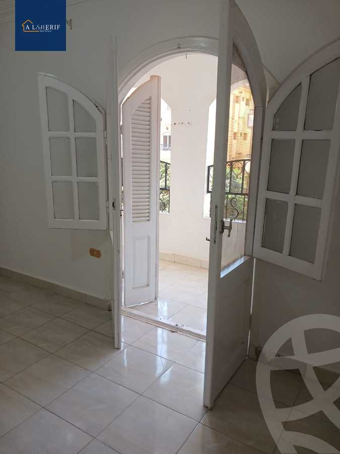 https://aqarmap.com.eg/ar/listing/6382927-for-rent-cairo-6th-of-october-el-ahyaa-neighborhood-1st-rich-bake-st