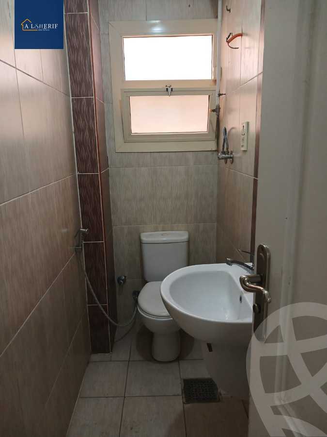 https://aqarmap.com.eg/ar/listing/6382927-for-rent-cairo-6th-of-october-el-ahyaa-neighborhood-1st-rich-bake-st