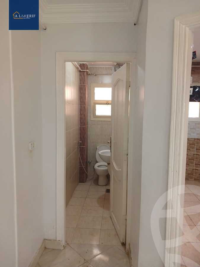 https://aqarmap.com.eg/ar/listing/6382927-for-rent-cairo-6th-of-october-el-ahyaa-neighborhood-1st-rich-bake-st