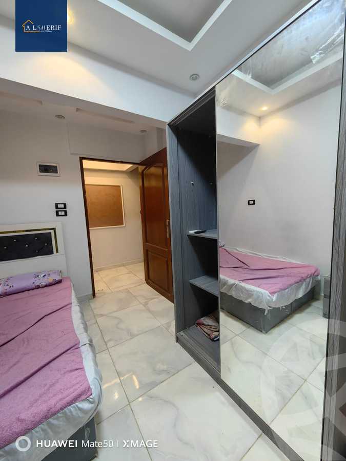 https://aqarmap.com.eg/ar/listing/6382987-for-rent-cairo-6th-of-october-el-ahyaa-neighborhood-1st-al-maahad