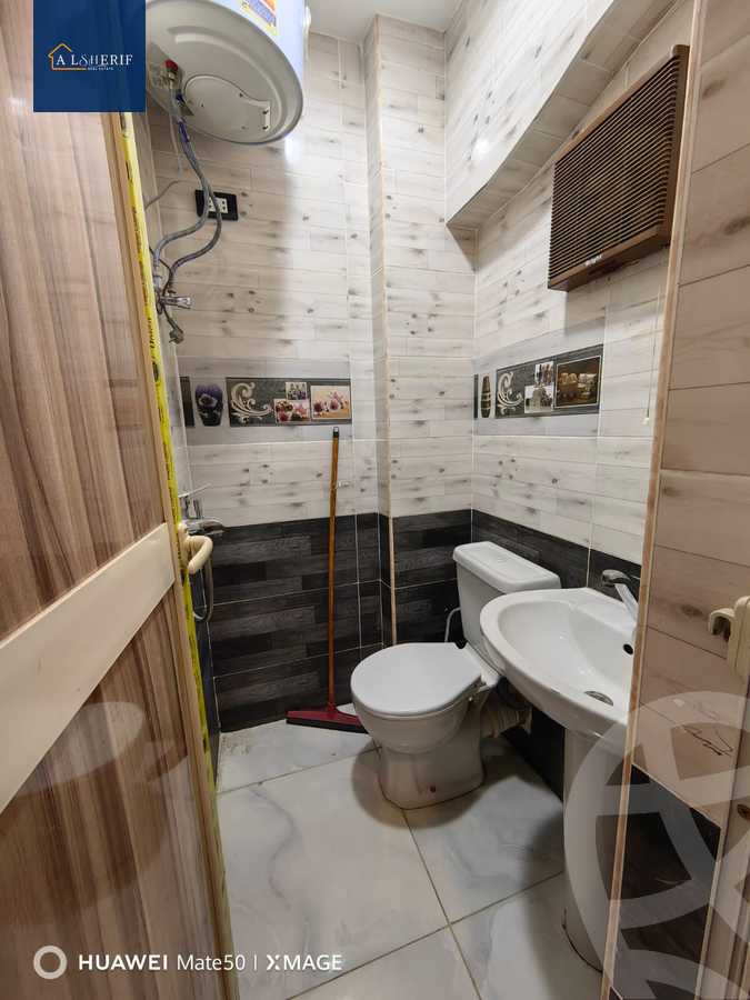 https://aqarmap.com.eg/ar/listing/6382987-for-rent-cairo-6th-of-october-el-ahyaa-neighborhood-1st-al-maahad
