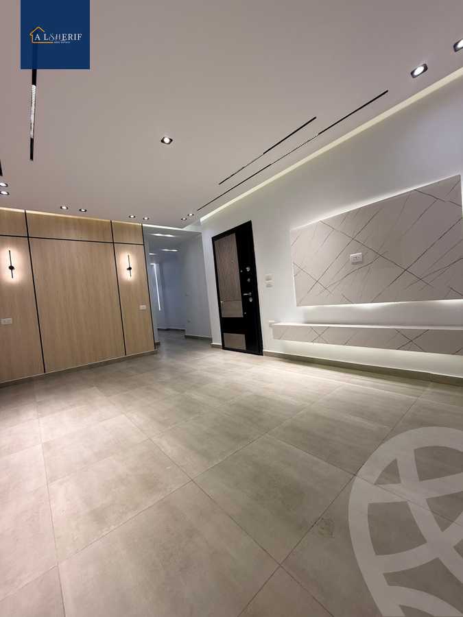 https://aqarmap.com.eg/en/listing/6385540-for-sale-cairo-6th-of-october-el-ahyaa-neighborhood-5th-street-2