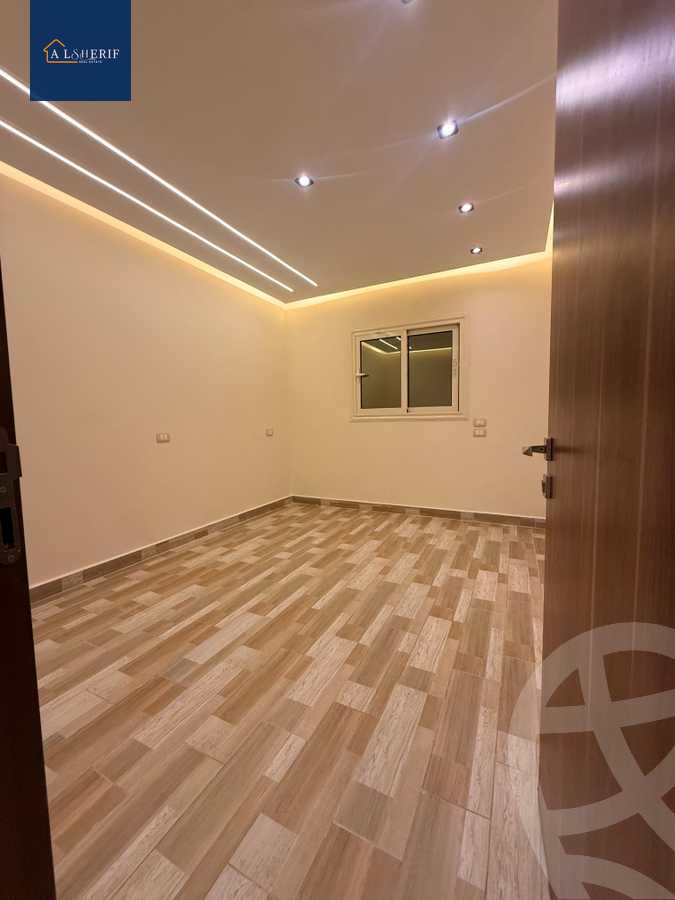 https://aqarmap.com.eg/en/listing/6385540-for-sale-cairo-6th-of-october-el-ahyaa-neighborhood-5th-street-2