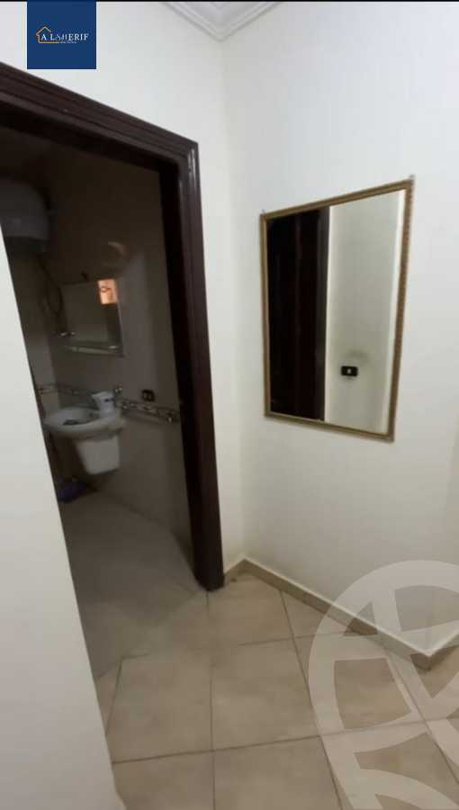 https://aqarmap.com.eg/en/listing/6385902-for-sale-cairo-6th-of-october-el-ahyaa-neighborhood-1st-al-maahad
