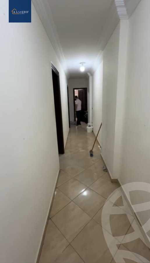 https://aqarmap.com.eg/en/listing/6385902-for-sale-cairo-6th-of-october-el-ahyaa-neighborhood-1st-al-maahad