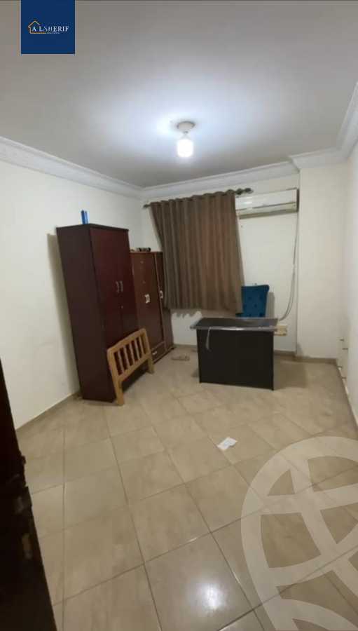 https://aqarmap.com.eg/en/listing/6385902-for-sale-cairo-6th-of-october-el-ahyaa-neighborhood-1st-al-maahad