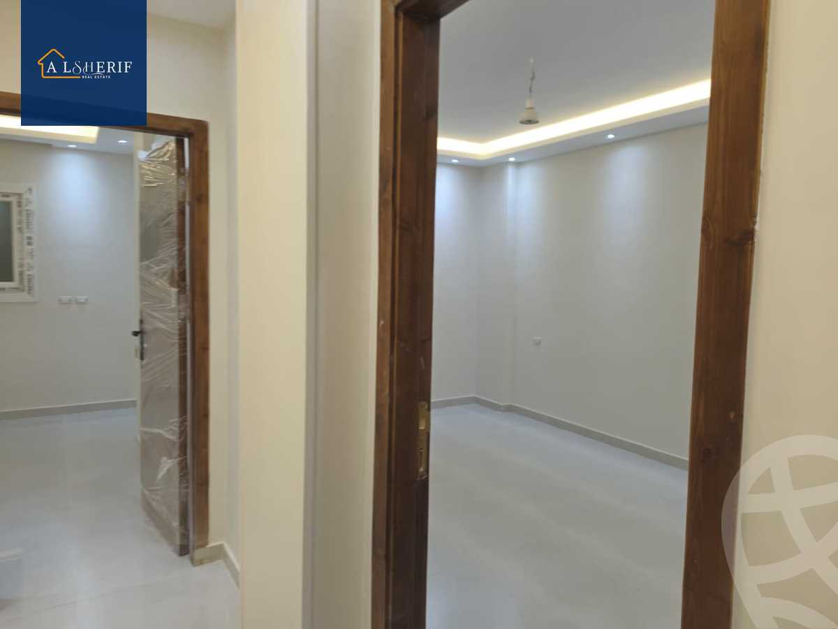 https://aqarmap.com.eg/ar/listing/6418855-for-sale-cairo-6th-of-october-el-ahyaa-neighborhood-5th-street-19