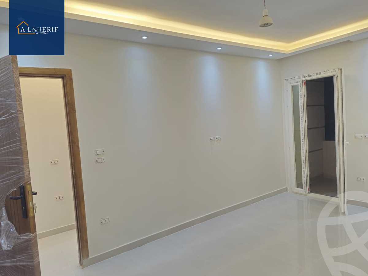 https://aqarmap.com.eg/ar/listing/6418855-for-sale-cairo-6th-of-october-el-ahyaa-neighborhood-5th-street-19