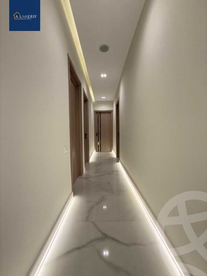 https://aqarmap.com.eg/ar/listing/6418924-for-sale-cairo-6th-of-october-el-ahyaa-neighborhood-8th-street-11