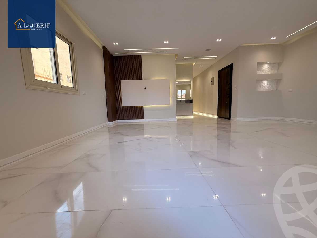 https://aqarmap.com.eg/ar/listing/6418924-for-sale-cairo-6th-of-october-el-ahyaa-neighborhood-8th-street-11