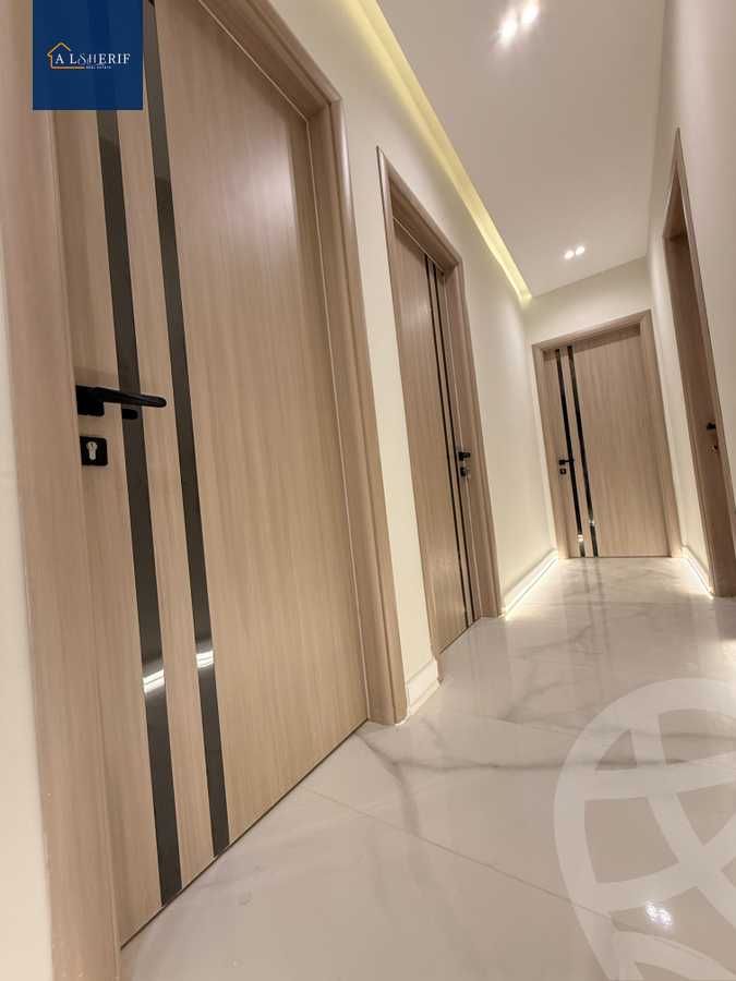 https://aqarmap.com.eg/ar/listing/6418924-for-sale-cairo-6th-of-october-el-ahyaa-neighborhood-8th-street-11