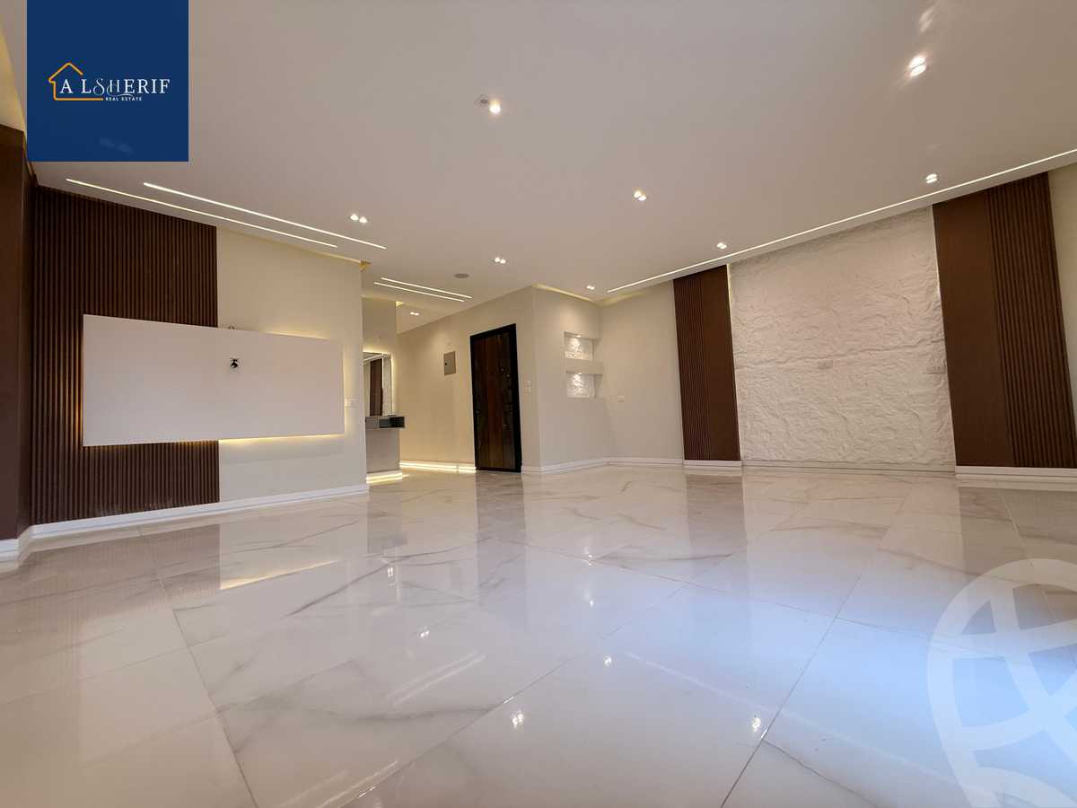 https://aqarmap.com.eg/ar/listing/6418924-for-sale-cairo-6th-of-october-el-ahyaa-neighborhood-8th-street-11