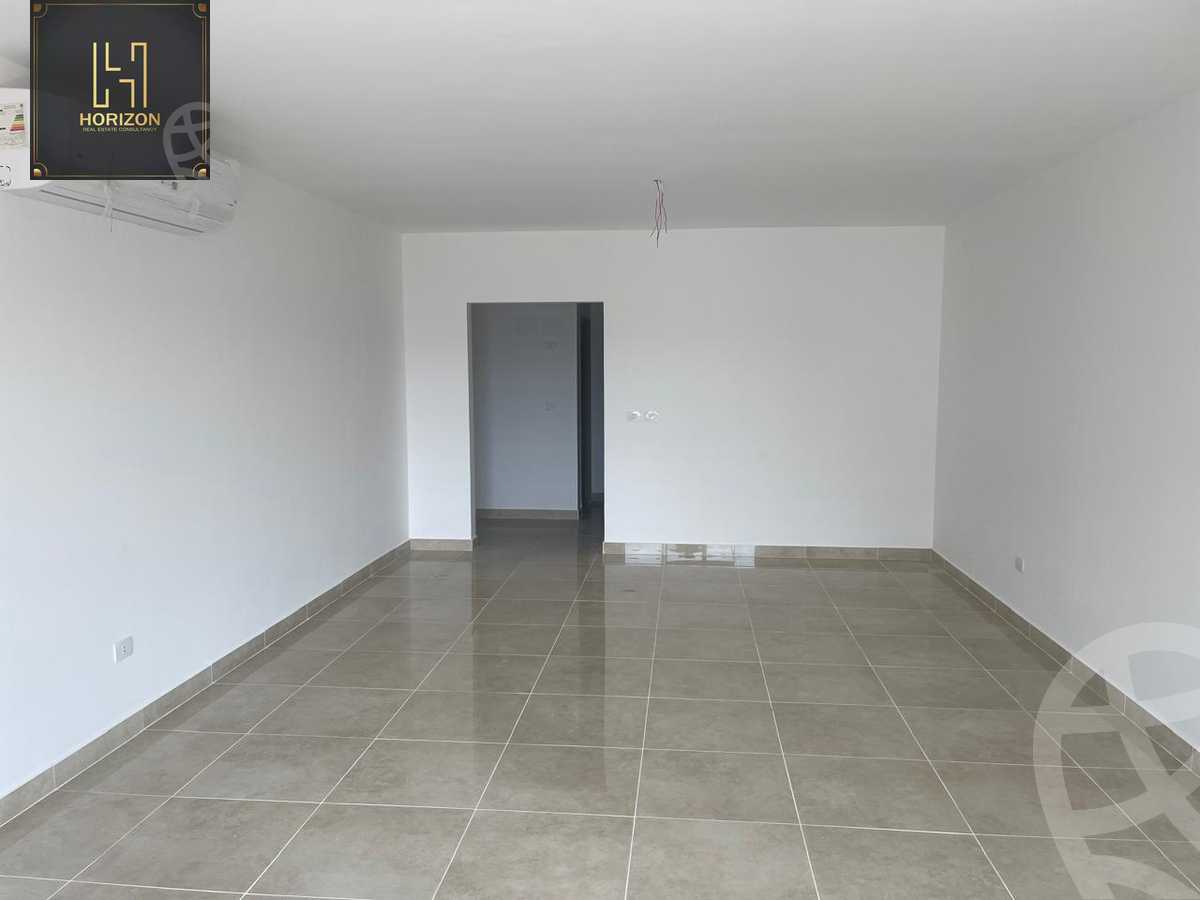 https://aqarmap.com.eg/en/listing/6184117-for-rent-cairo-new-cairo-compounds-fifth-square