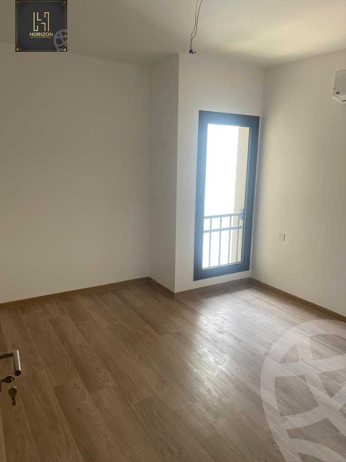 https://aqarmap.com.eg/en/listing/6184117-for-rent-cairo-new-cairo-compounds-fifth-square