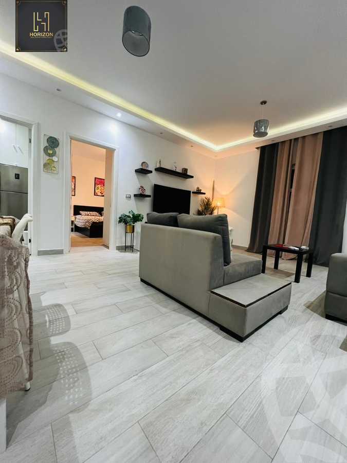 https://aqarmap.com.eg/en/listing/6184293-for-rent-cairo-new-cairo-compounds-hyde-park-centre-ville-hyde-park