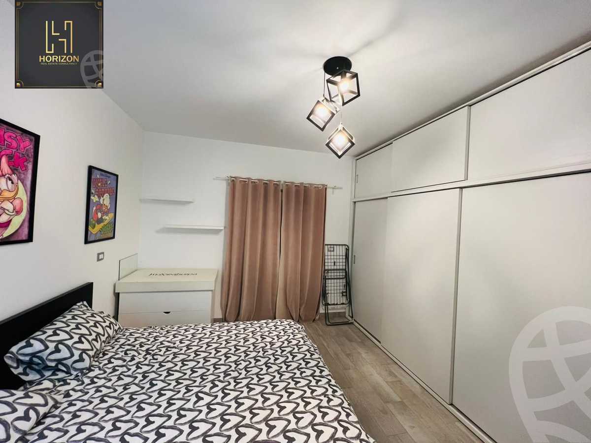 https://aqarmap.com.eg/en/listing/6184293-for-rent-cairo-new-cairo-compounds-hyde-park-centre-ville-hyde-park