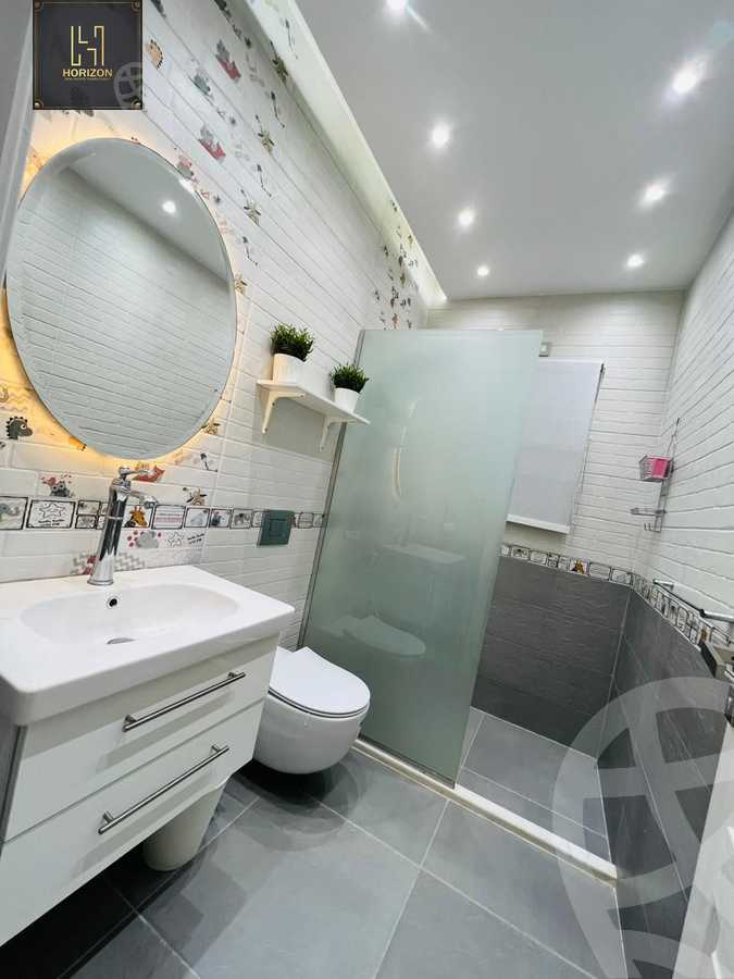 https://aqarmap.com.eg/en/listing/6184293-for-rent-cairo-new-cairo-compounds-hyde-park-centre-ville-hyde-park