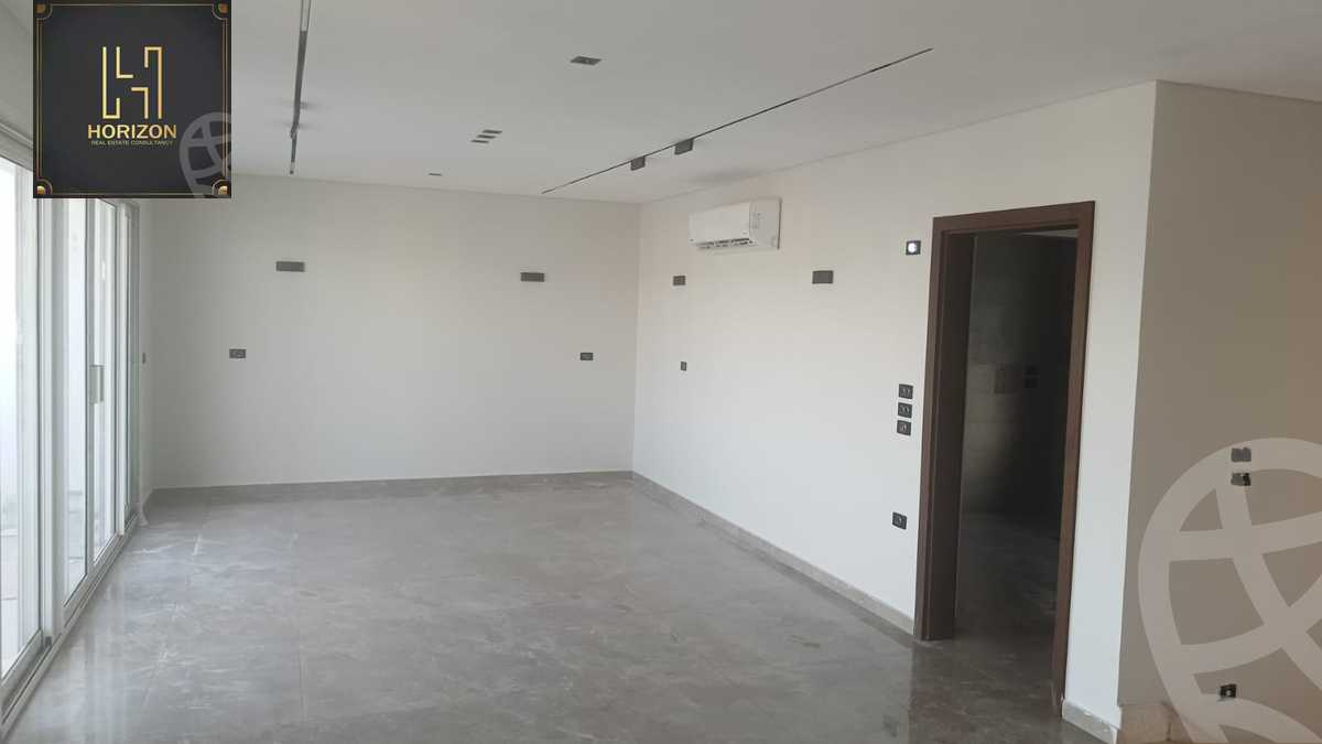 https://aqarmap.com.eg/ar/listing/6186190-for-rent-cairo-new-cairo-compounds-hyde-park-hpr-hyde-park
