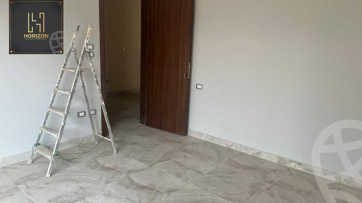 https://aqarmap.com.eg/en/listing/6187446-for-rent-cairo-new-cairo-compounds-hyde-park-park-corner-hyde-park